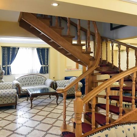 Aiolis Hotel Костур Екстериор снимка