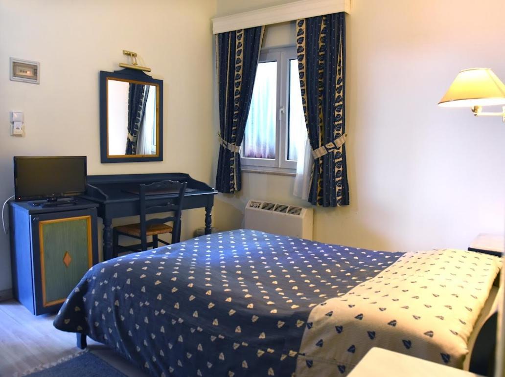 Aiolis Hotel Костур Екстериор снимка